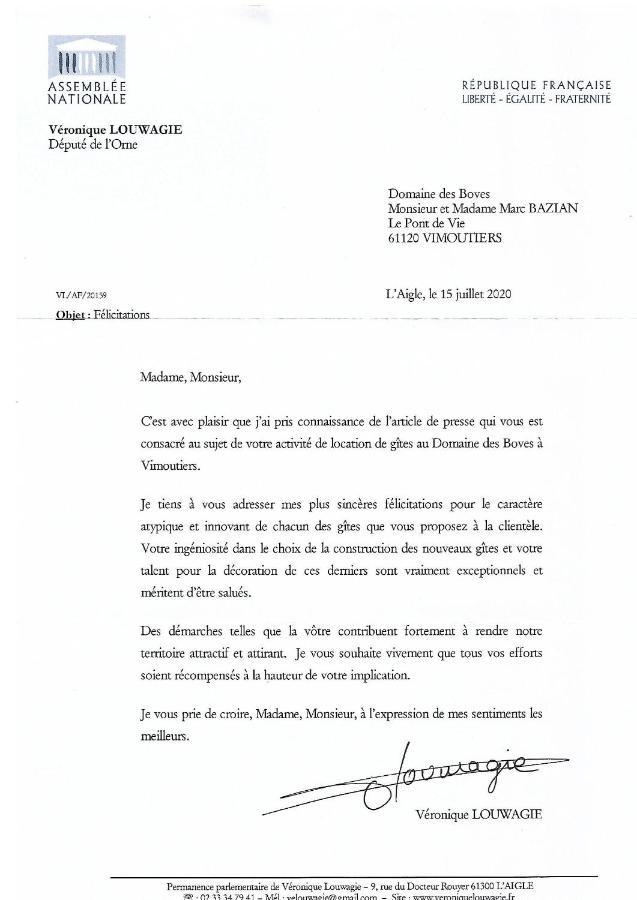 Hébergements Insolites dans tonneaux - Gite Le Coup de Foudre Vimoutiers Exterior foto